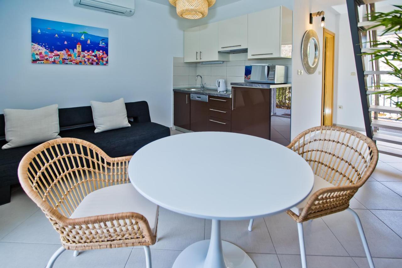 Luxurious Apartments Maslina With Beach Milna  Zewnętrze zdjęcie