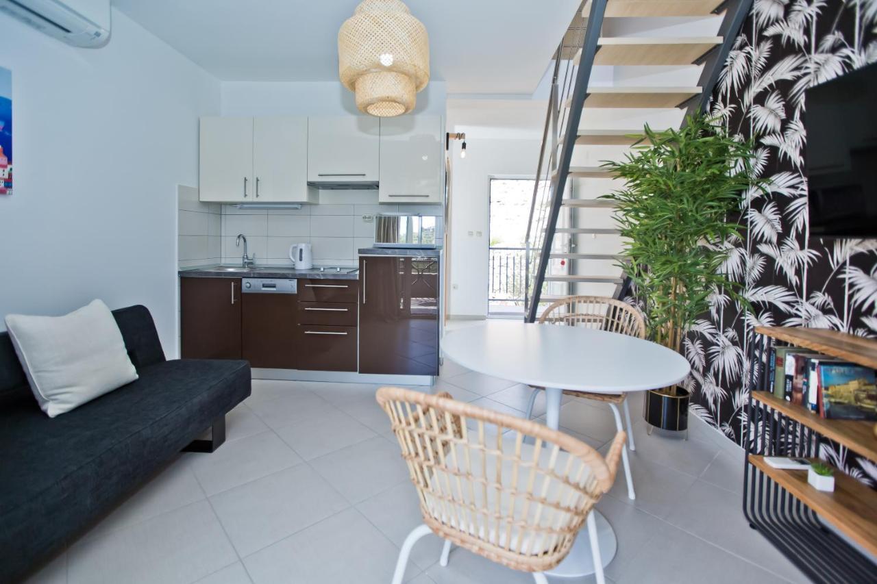 Luxurious Apartments Maslina With Beach Milna  Zewnętrze zdjęcie