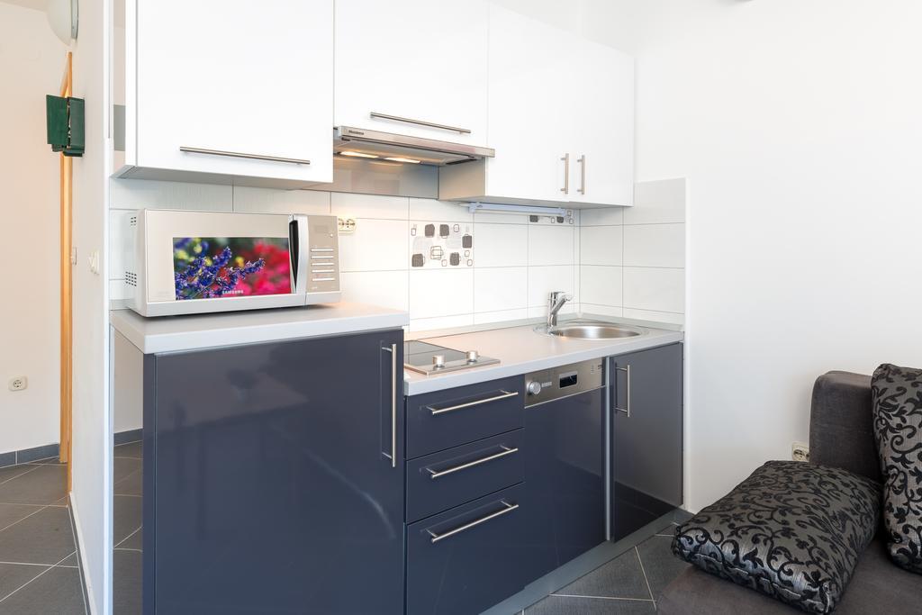 Luxurious Apartments Maslina With Beach Milna  Zewnętrze zdjęcie