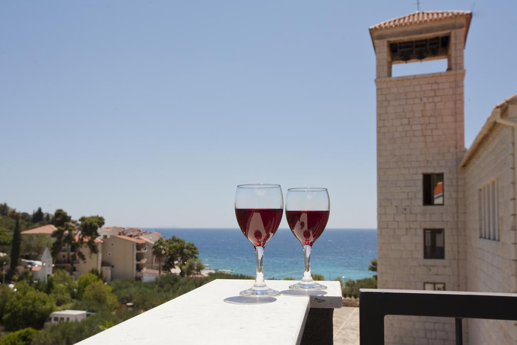 Luxurious Apartments Maslina With Beach Milna  Zewnętrze zdjęcie